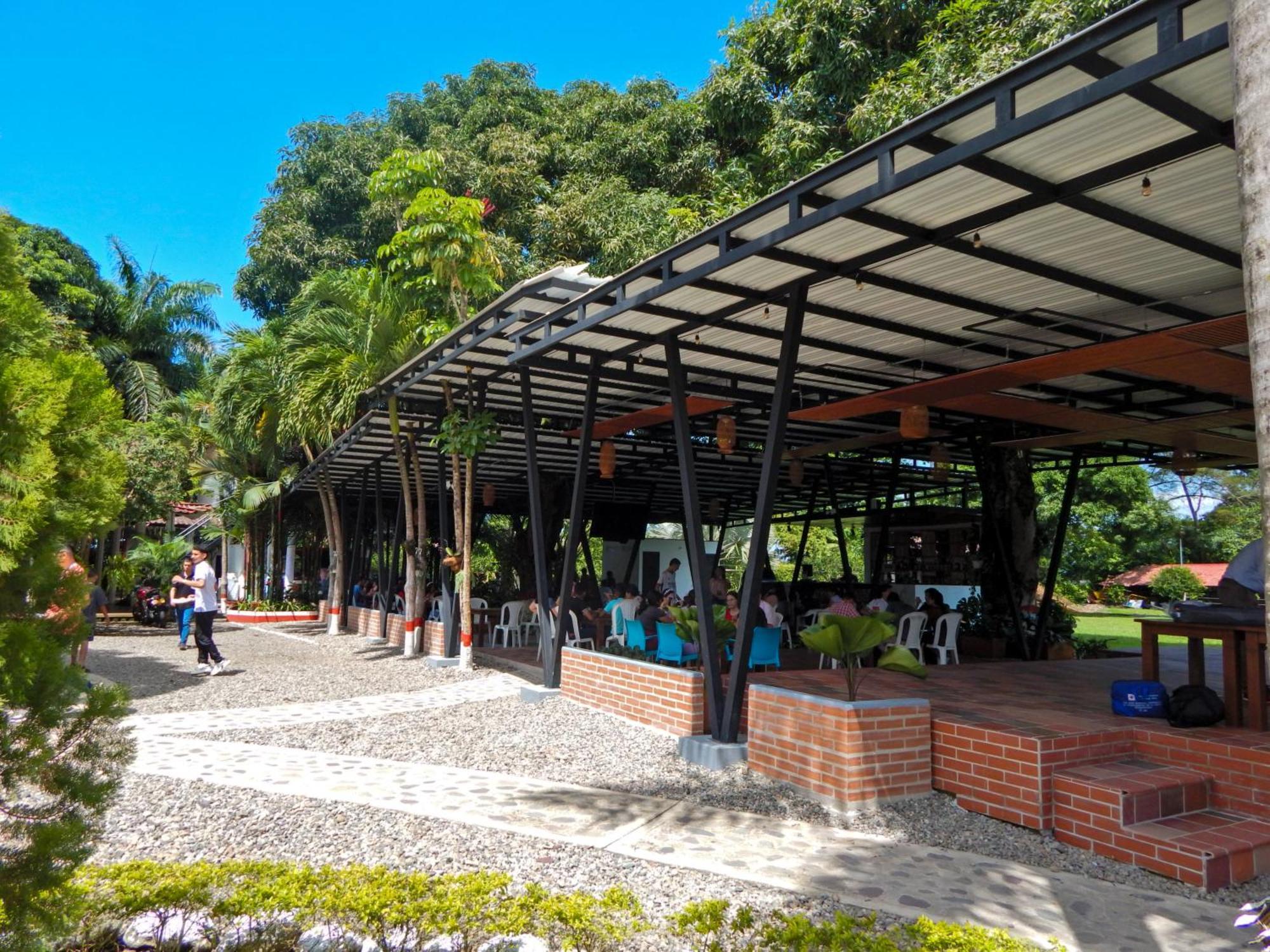 Hotel Campestre Las Palmas Sas Villavicencio Exteriér fotografie